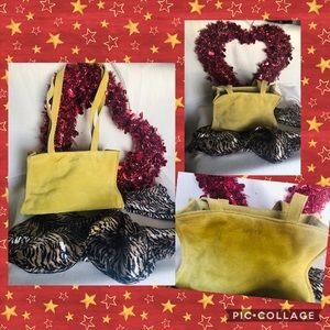 ⭐️ROOTS BRAND MUTED LIME GREEN SUEDE HANDBAG⭐️